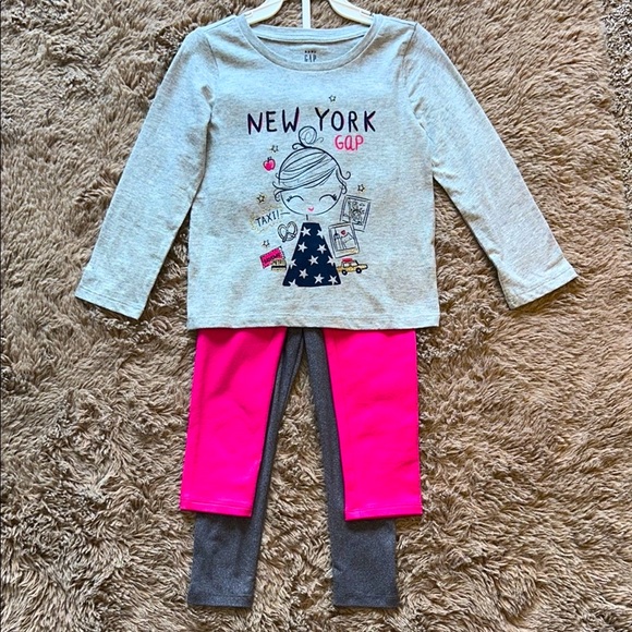 Girls Baby GAP Pajama Sets - Picture 3 of 9